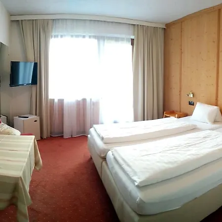 Hotel Rogen *